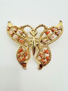 Gerry’s Gold Tone Butterfly Brooch Coral Enamel Openwork Vintage